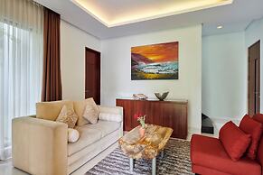 Oyama City View 4BR Villa With a Private Pool