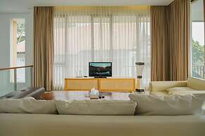 Oyama City View 4BR Villa With a Private Pool