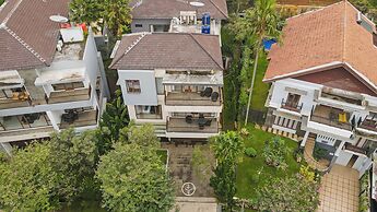 Oyama City View 4BR Villa With a Private Pool