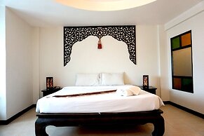 Wangburapa Grand Hotel