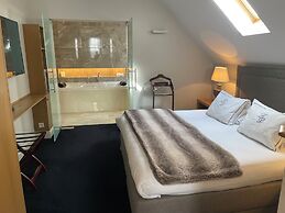 Hotel le Dixseptième