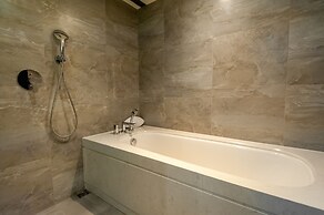 Madison Taipei Hotel