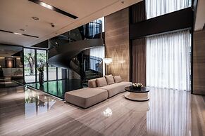 Madison Taipei Hotel