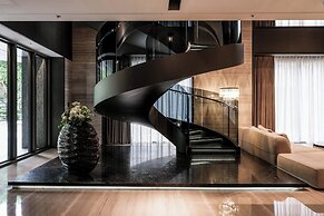 Madison Taipei Hotel