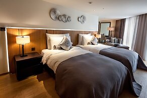 Madison Taipei Hotel