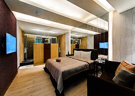 LiTi Motel