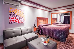 Le Chabrol Hotel & Suites