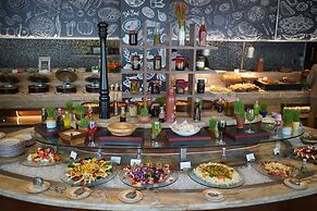 Holiday Inn Jaipur City Centre by IHG