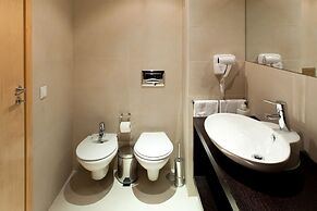 The Lisbonaire Apartments