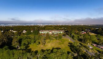 Chateau Westport Resort