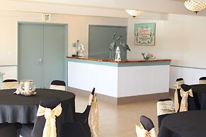 Chateau Westport Resort