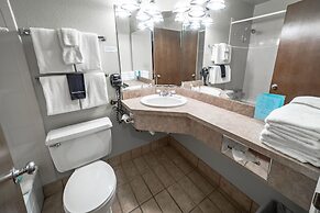 Chateau Westport Resort