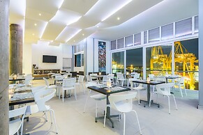 Cosmos Pacifico Hotel