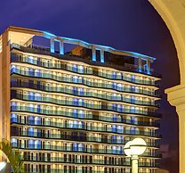 Cosmos Pacifico Hotel