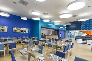 Cosmos Pacifico Hotel