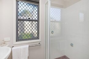 Reflections Massy Greene - Holiday Park