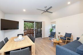 Reflections Massy Greene - Holiday Park