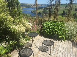 Lake Karapiro Lodge