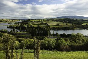 Lake Karapiro Lodge