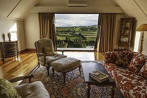 Lake Karapiro Lodge