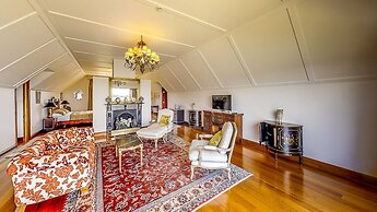 Lake Karapiro Lodge