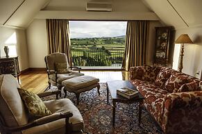 Lake Karapiro Lodge
