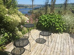 Lake Karapiro Lodge