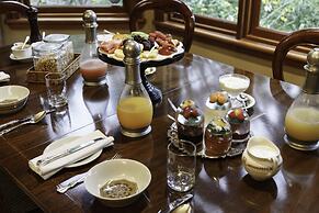 Lake Karapiro Lodge