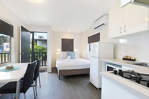 Reflections Shaws Bay - Holiday Park