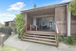 Reflections Shaws Bay - Holiday Park