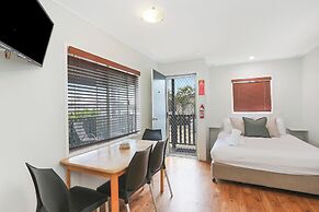 Reflections Shaws Bay - Holiday Park