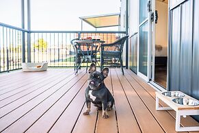 Reflections Shaws Bay - Holiday Park