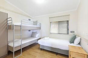 Reflections Shaws Bay - Holiday Park