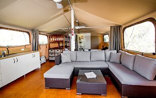 Reflections Red Rock - Holiday Park