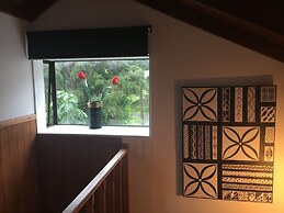 Grafton Cottage & Chalets