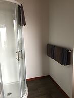 Grafton Cottage & Chalets