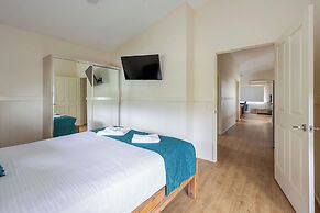 Reflections Scotts Head - Holiday Park