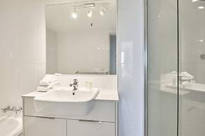Centrepoint Holiday Apartments