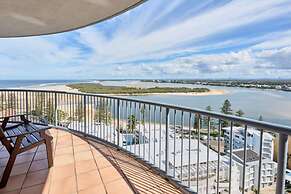 Centrepoint Holiday Apartments