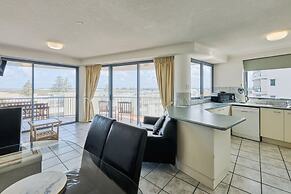 Centrepoint Holiday Apartments