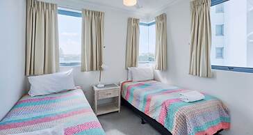 Centrepoint Holiday Apartments