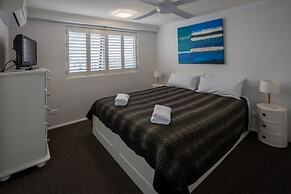 Centrepoint Holiday Apartments