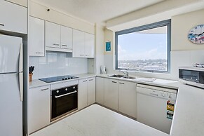 Centrepoint Holiday Apartments