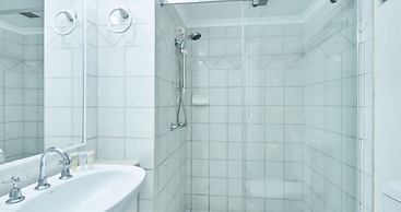 Centrepoint Holiday Apartments