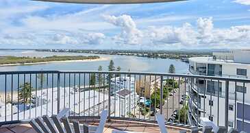 Centrepoint Holiday Apartments