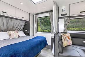 Reflections Seal Rocks - Holiday Park