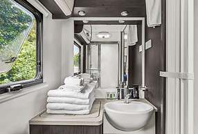 Reflections Seal Rocks - Holiday Park