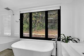 Reflections Seal Rocks - Holiday Park