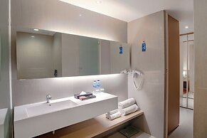 The ZHM Premiere DH Grand Zuri Padang