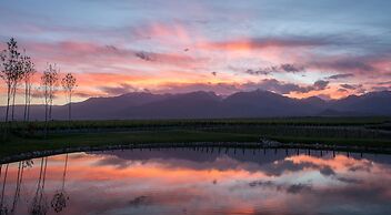 The Vines Resort & Spa